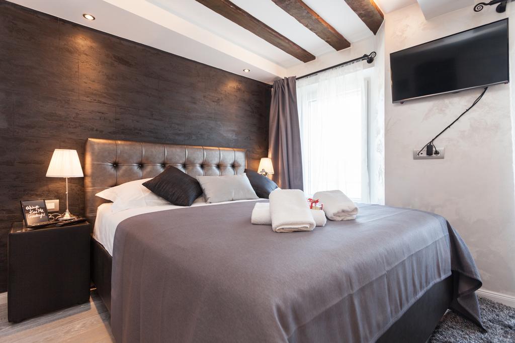 Royal Apartments Rovinj Kültér fotó